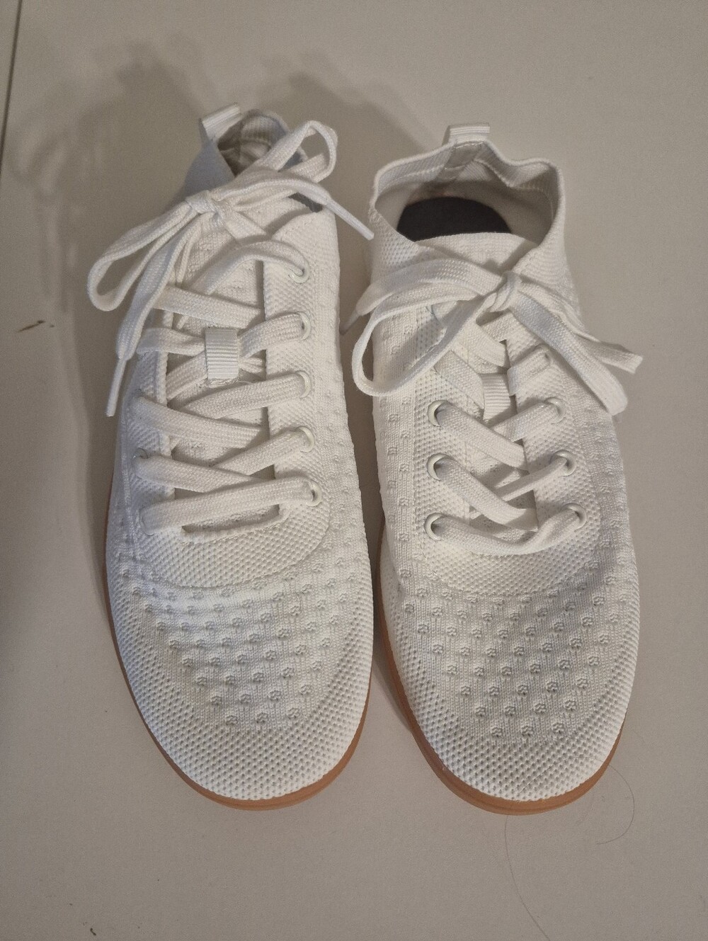 SUAVS The Zilker Gum Sneakers - Marshmallow White - Size 9 NWOT